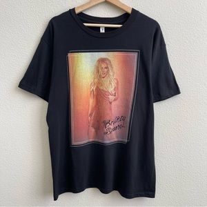 BRITNEY SPEARS Black Orange Yellow Portrait Short Sleeve Graphic Band Tee